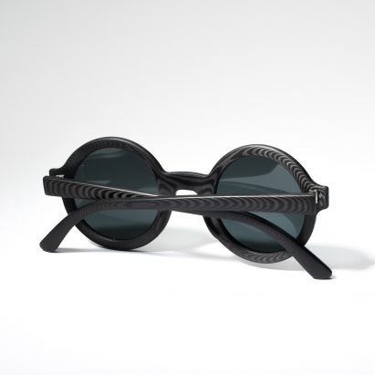 Carbon Wood Glasses by Rodrigo Caula