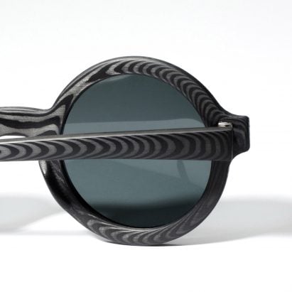Carbon Wood Glasses by Rodrigo Caula