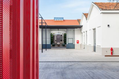 Cassina headquarters by Patricia Uriquiola
