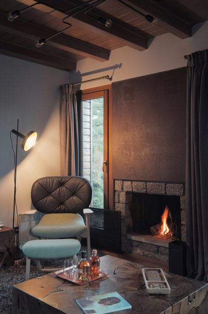 Chalet by Kokosalaki Architecture