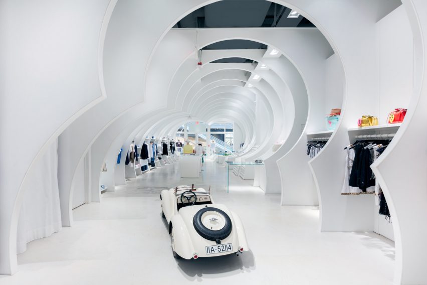 Concept Store Miami by Ohlab