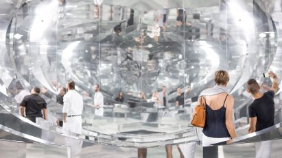 Es Devlin Miami installation