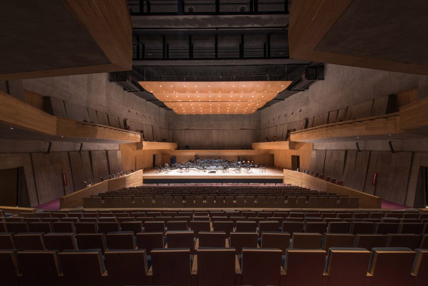 Foro Boca by Rojkind Arquitectos