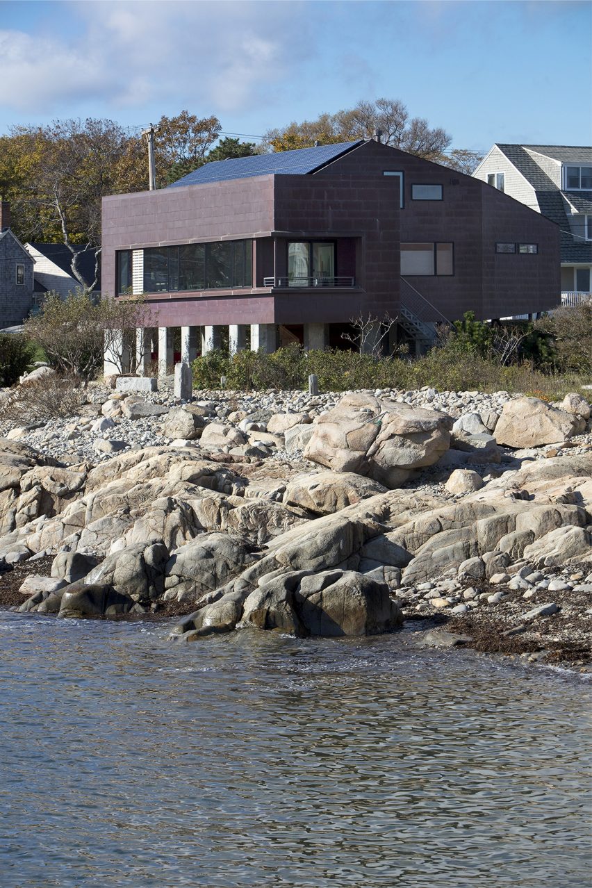 Gap Cove House by Ruhl Walker