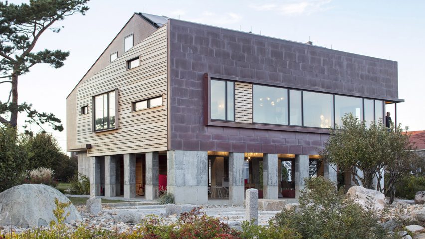 Gap Cove House by Ruhl Walker