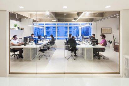 Headquarters by Estúdio BG