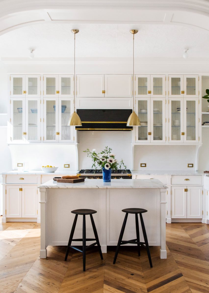Williamsburg Schoolhouse by White Arrow