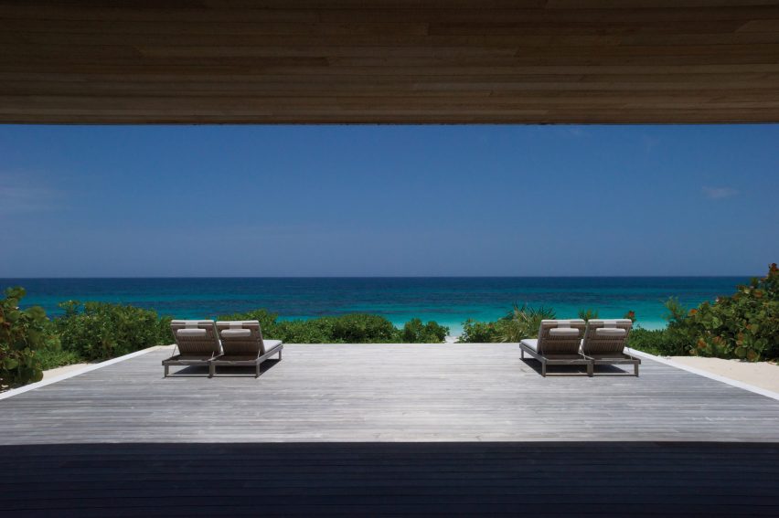 House on a Dune by Oppenheim Architecture