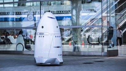 Knightscope K5 robot