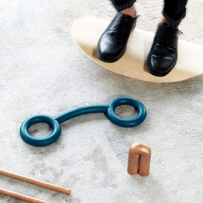 Mirjam de Bruijn create tools to help desk workers improve their posture