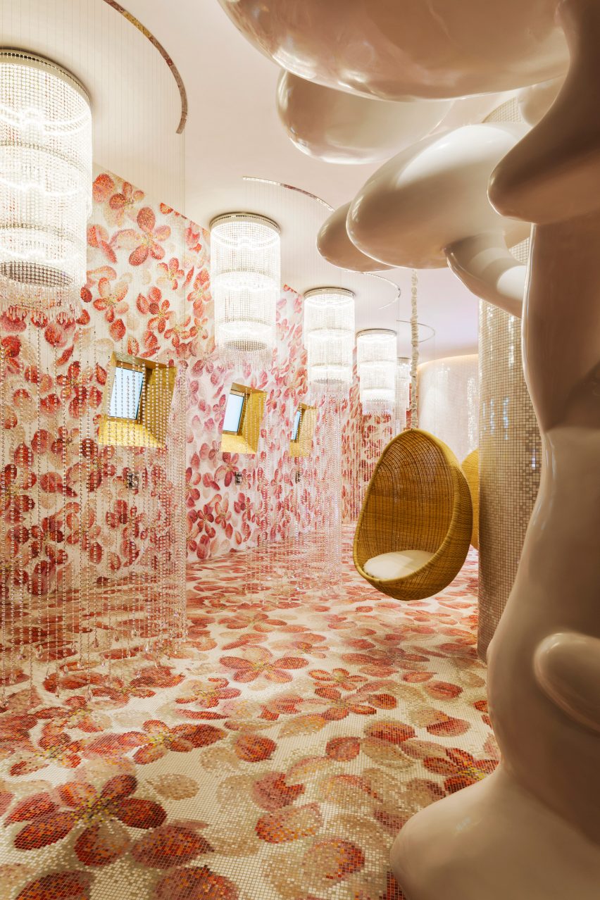 Mondrian Doha by Marcel Wanders