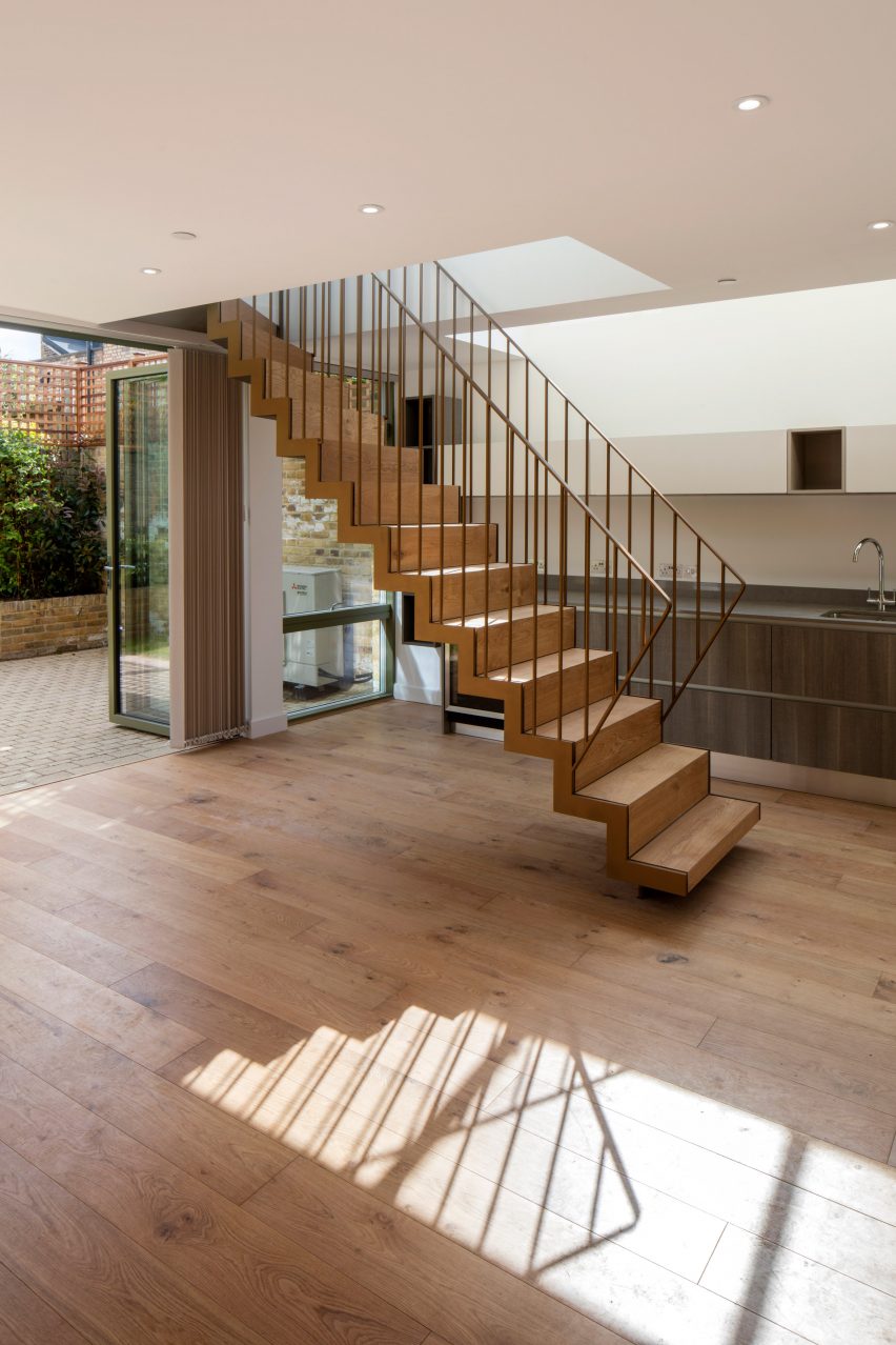 Moray Mews by Peter Barber Architects