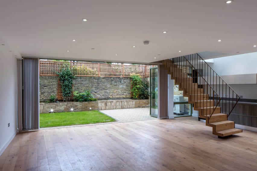 Moray Mews by Peter Barber Architects
