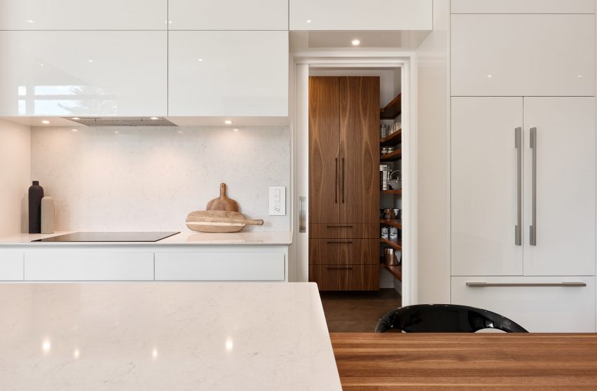 Oak Residence by Hatem D