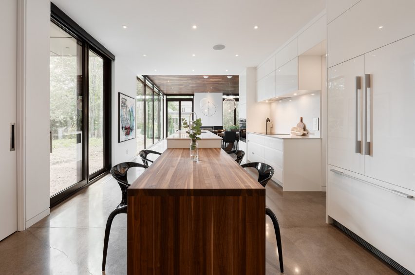 Oak Residence by Hatem D