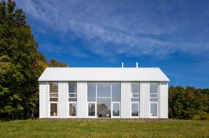 Pennsylvania Farmhouse by Cutler Anderson