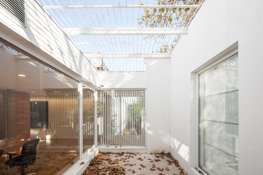 Prinzi office by Cotignola, Staricco, Tobler