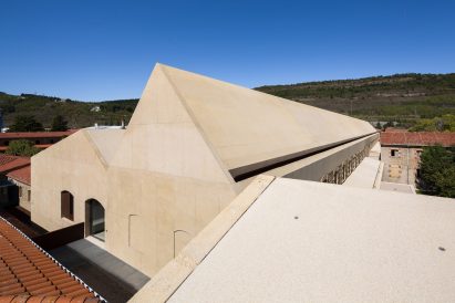 Psychiatric Center by Vaillo+Irigaray Architects
