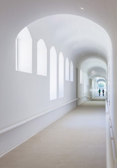 Psychiatric Center by Vaillo+Irigaray Architects