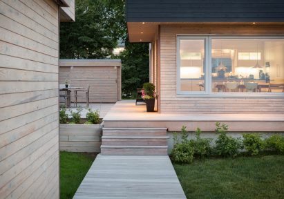 Quincy Bay Residence by Go Logic