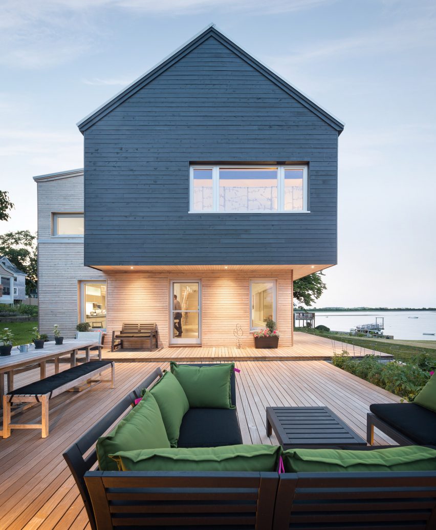 Quincy Bay Residence by Go Logic