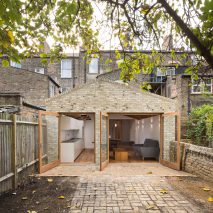 Grey Griffiths Architects completes London extension featuring exposed oak roof structure