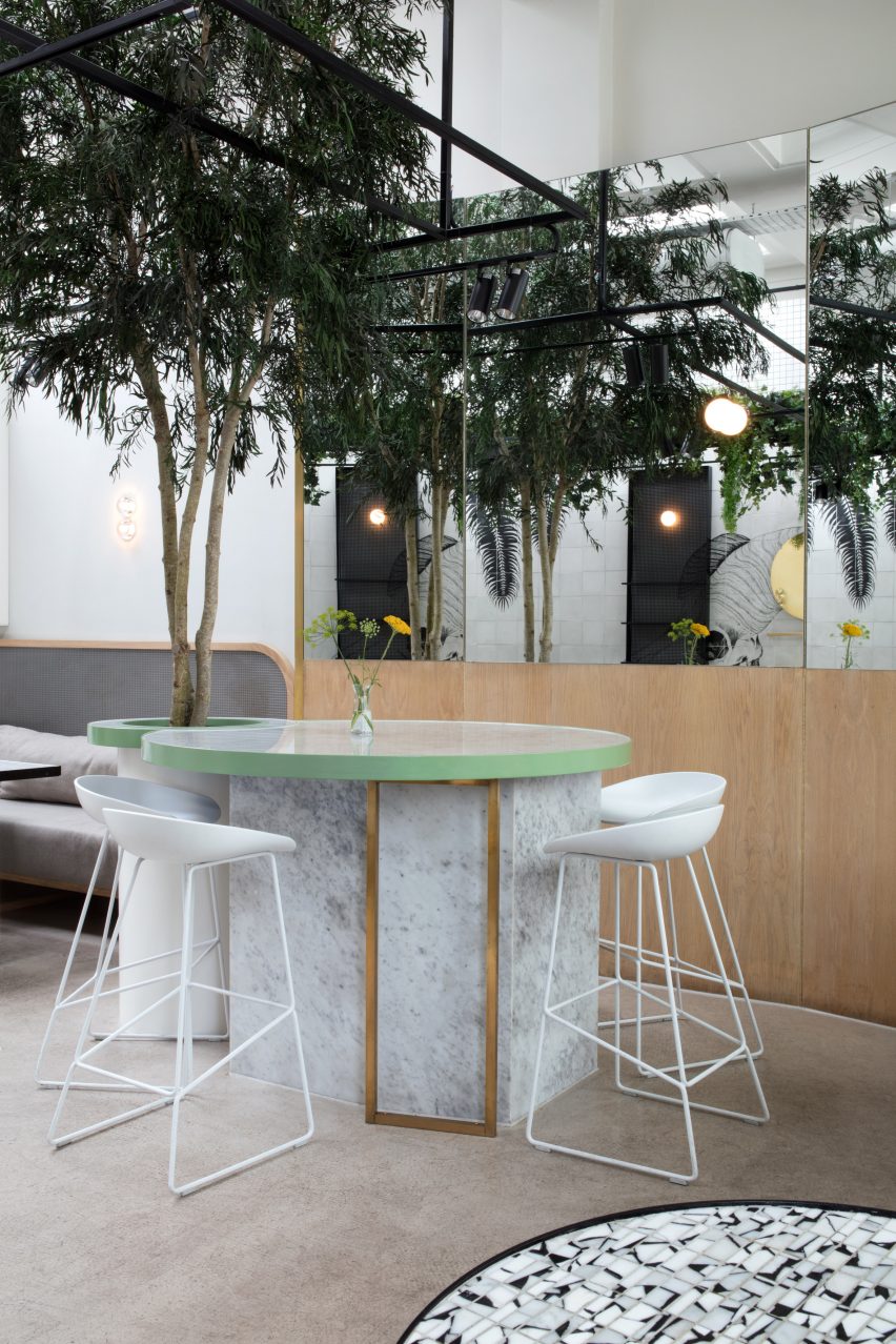 Stella Collective insert a tropical canopy into a Brighton cafe