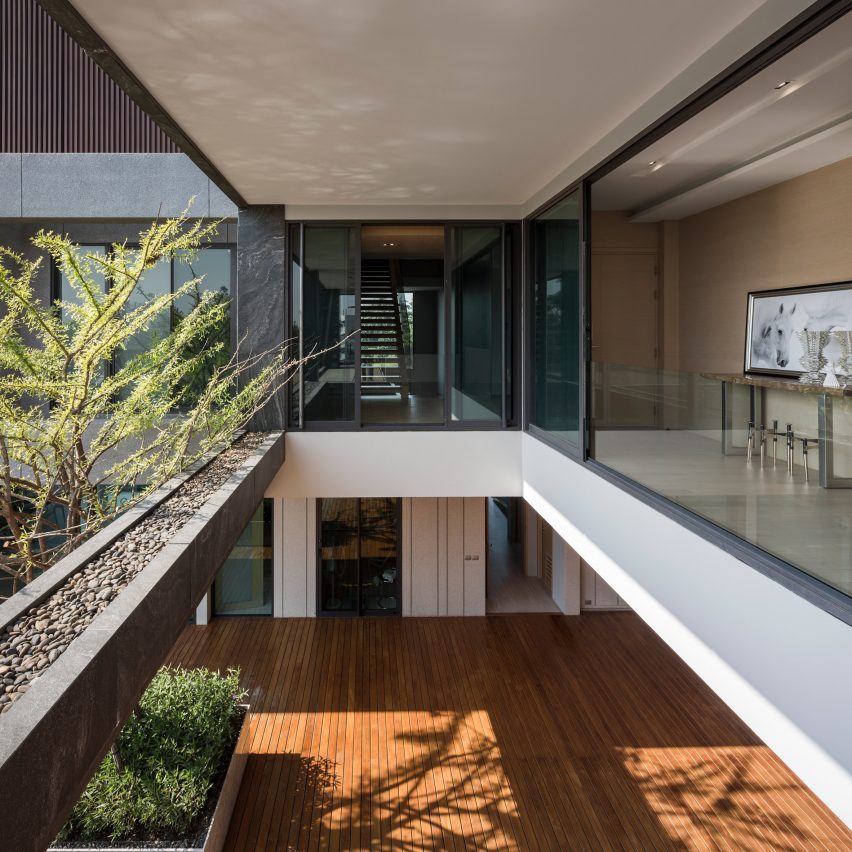 ReGen House by EKAR Architects