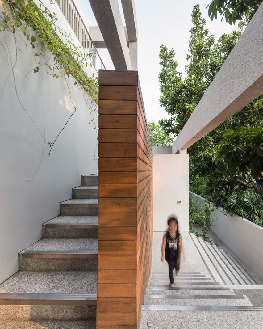 ReGen House by EKAR Architects
