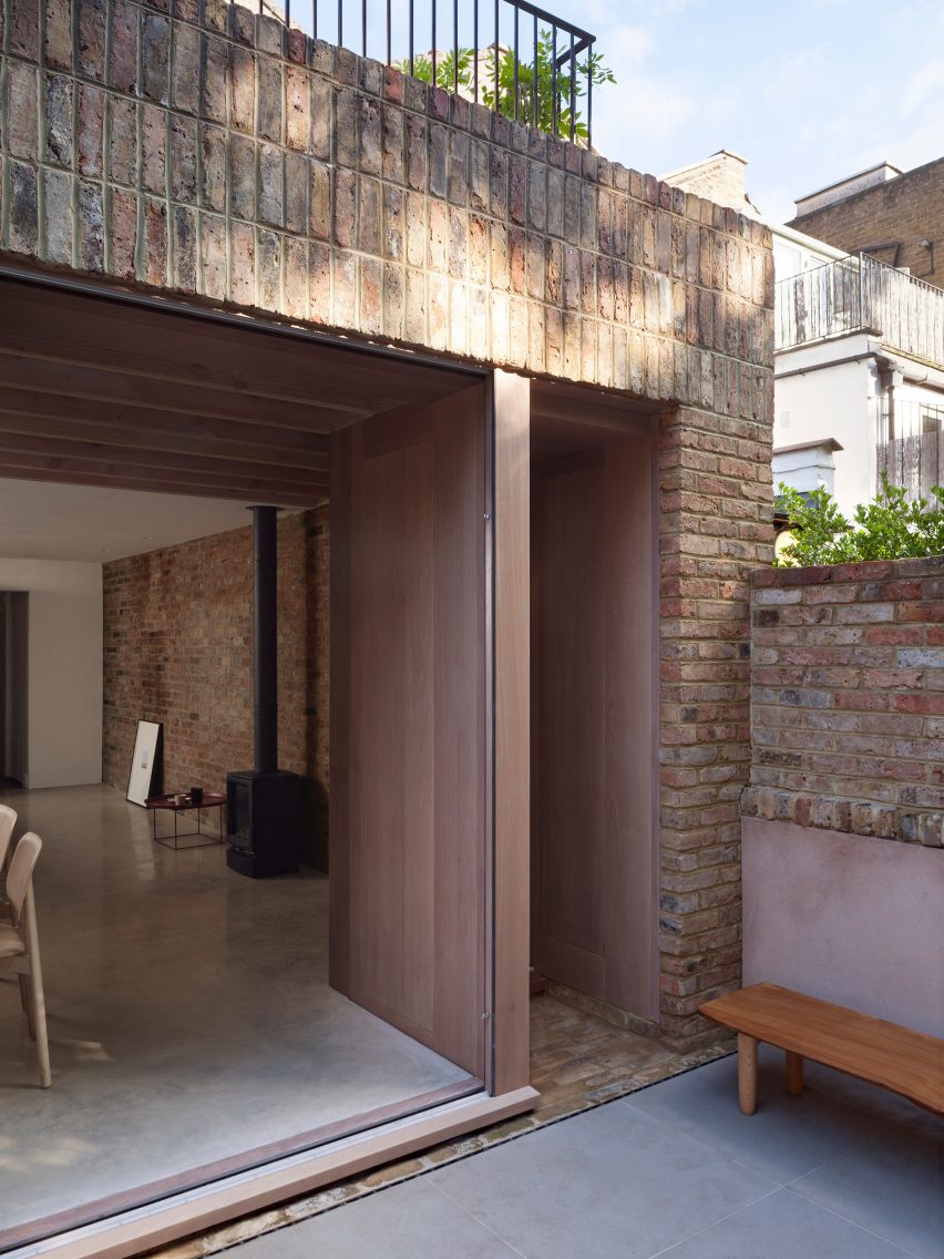 Riversdale Road by O’Sullivan Skoufoglou Architects