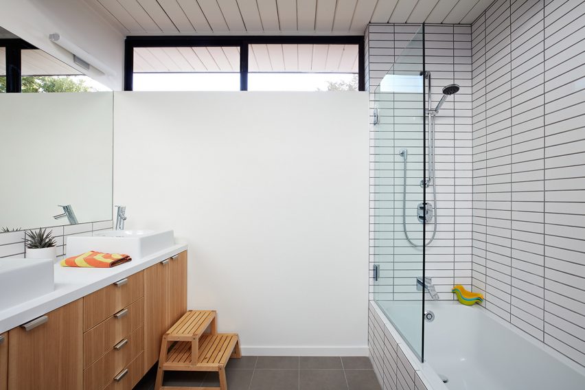San Mateo Eichler Addition Remodel by Klopf Architecture