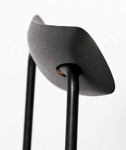 Sia chair by Tom Fereday