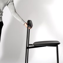 Sia chair by Tom Fereday