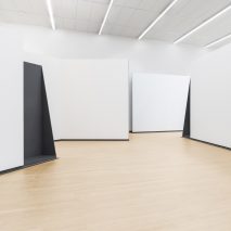 AMO creates “open-ended” display system for Amsterdam’s Stedelijk Museum