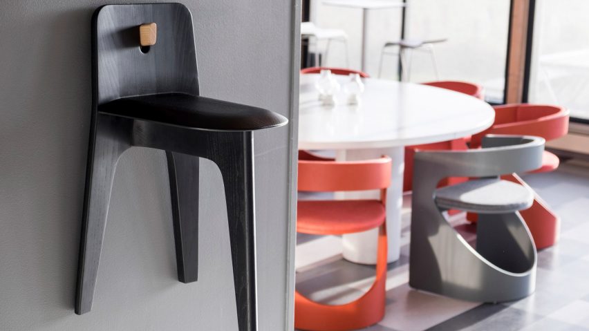Stove chair by Bla Station