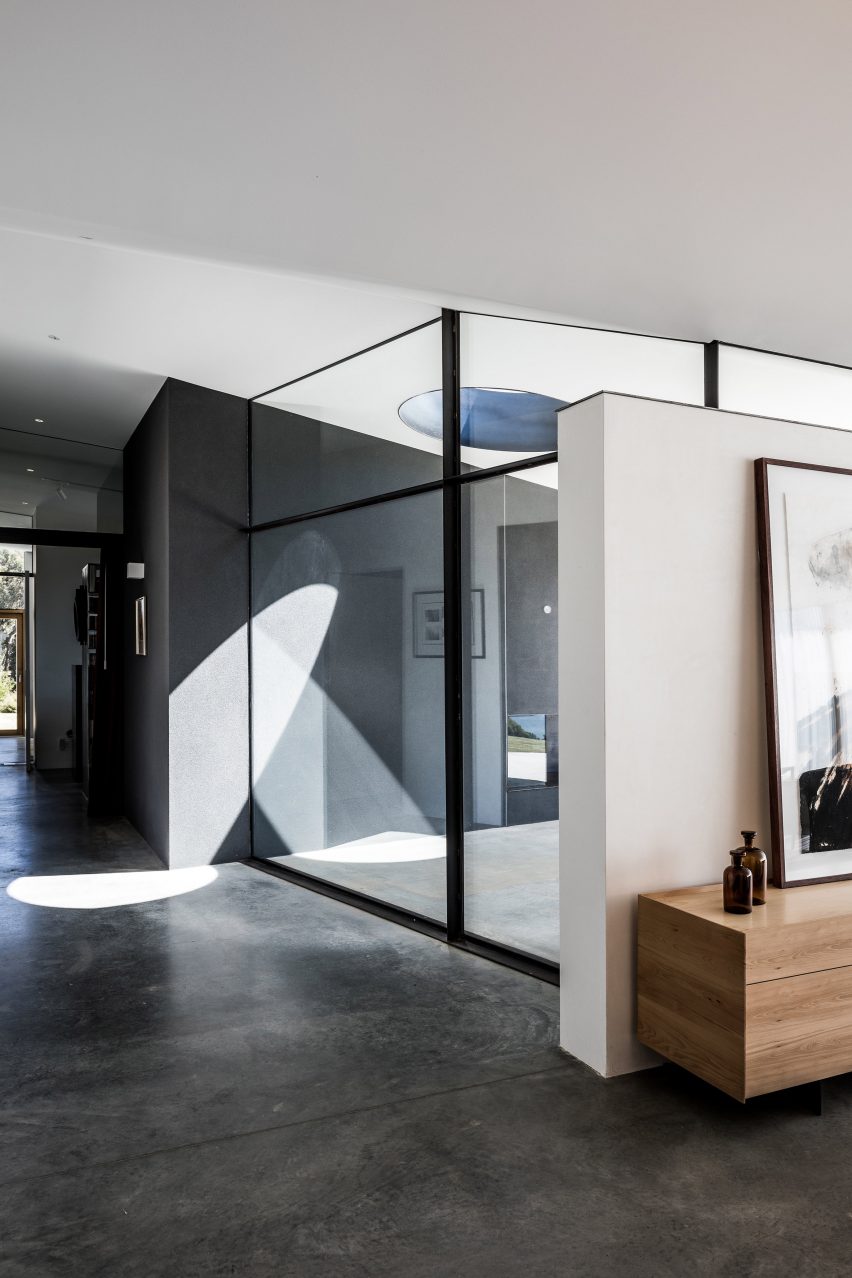 Sunnybanks House by Core Collective Architects