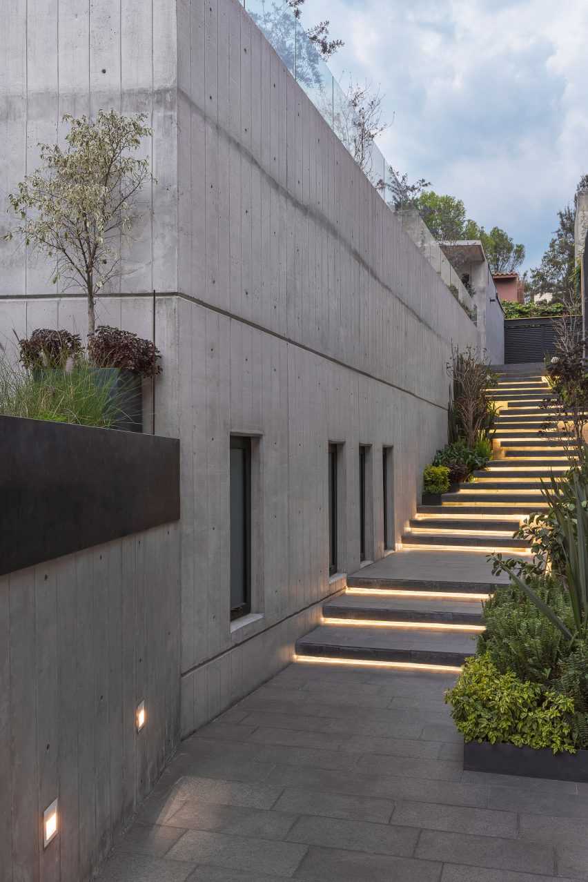 Taller Estrella by Belzberg Architects