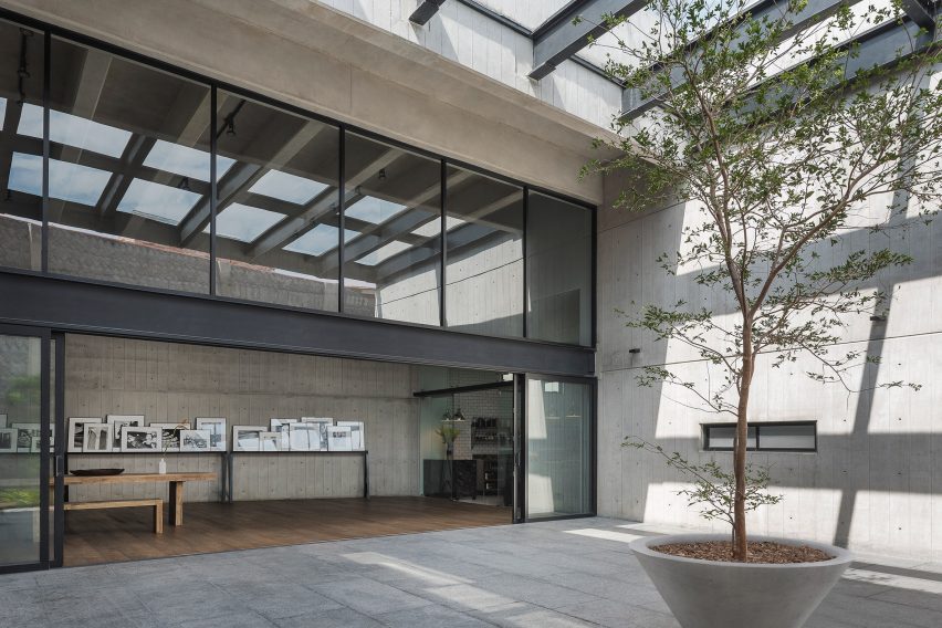 Taller Estrella by Belzberg Architects