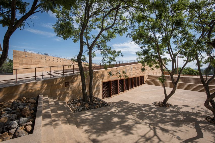 Teopanzolco Cultural Center by Productora and Isaac Broid