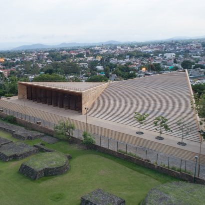 Teopanzolco Cultural Center by Productora and Isaac Broid