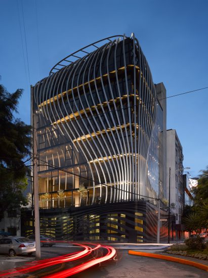 Threads by Belzberg Architects