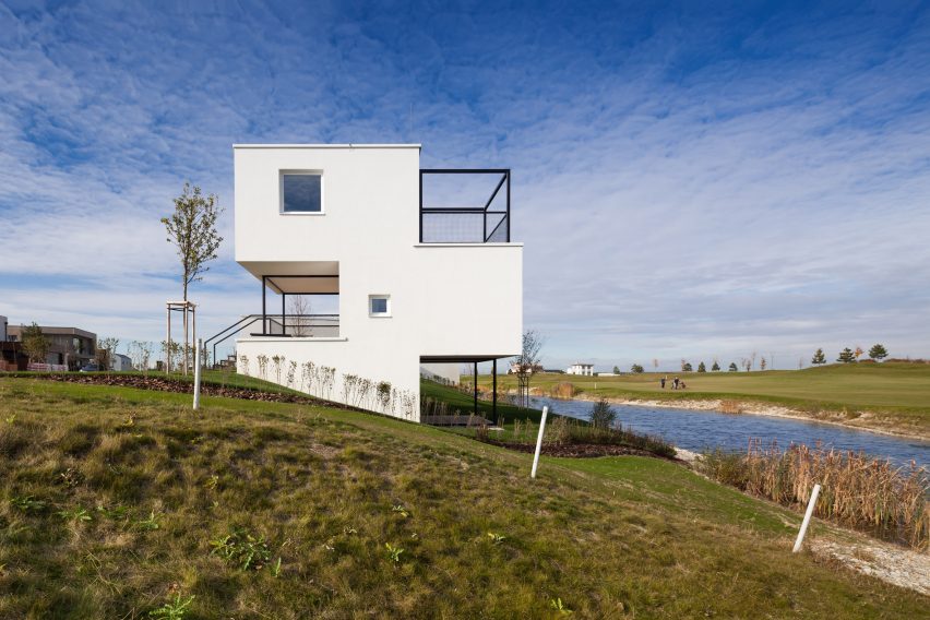 3x3 Houses by Endorfine