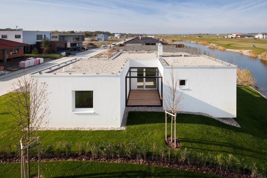 3x3 Houses by Endorfine