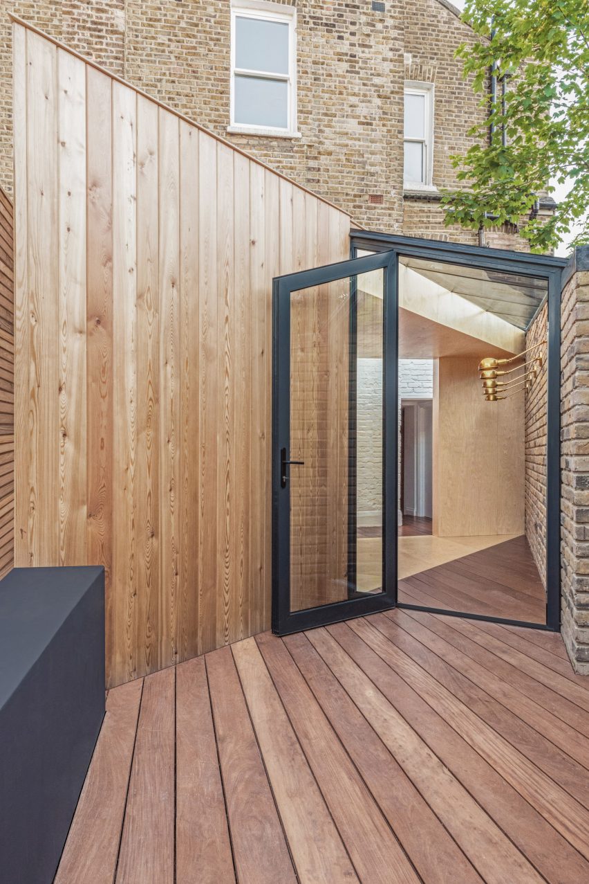 Triangle by Yellow Cloud Studio