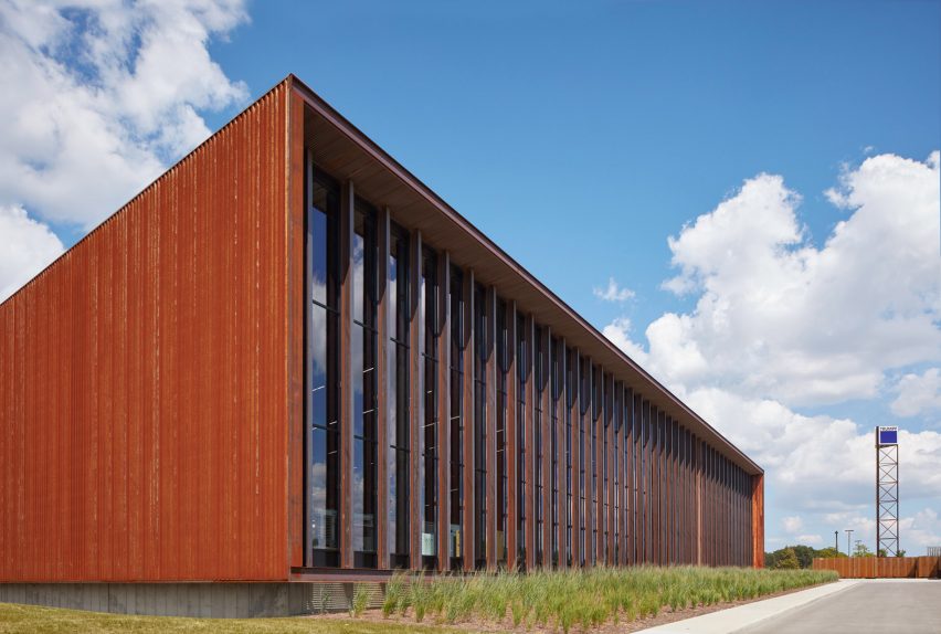 Smart Factory by Barkow Leibinger