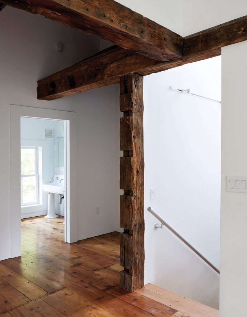 Twist Farmhouse by Tom Givone