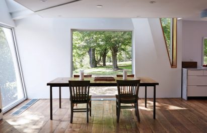 Twist Farmhouse by Tom Givone