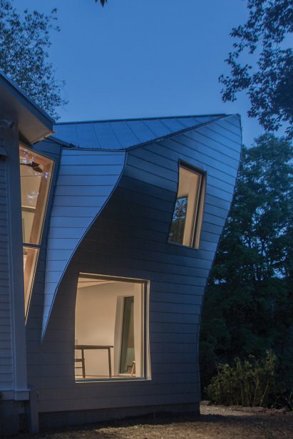 Twist Farmhouse by Tom Givone
