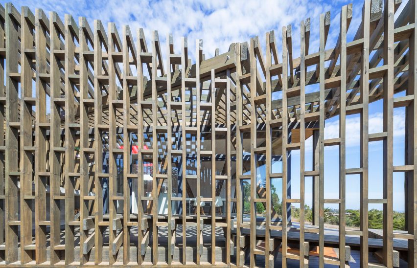Almost Cube House by Land Arquitectos