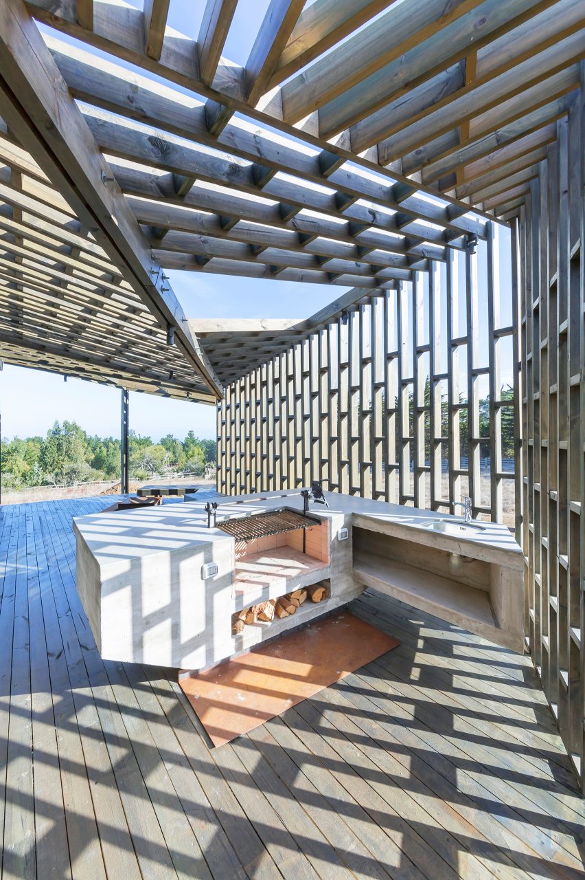 Almost Cube House by Land Arquitectos